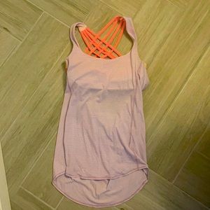 Sexy size 4 Lululemon workout top